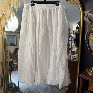 Gilli White Eyelet Pattern Low Waisted Bubble Skirt 100% Cotton